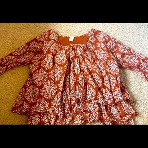 Natural Life ruffle patterned top